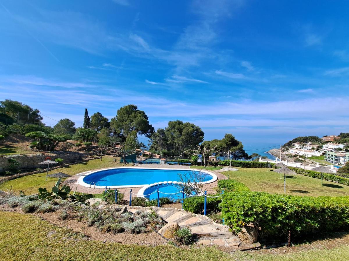 Gran Apartamento Vistas Mar Салоу Екстериор снимка