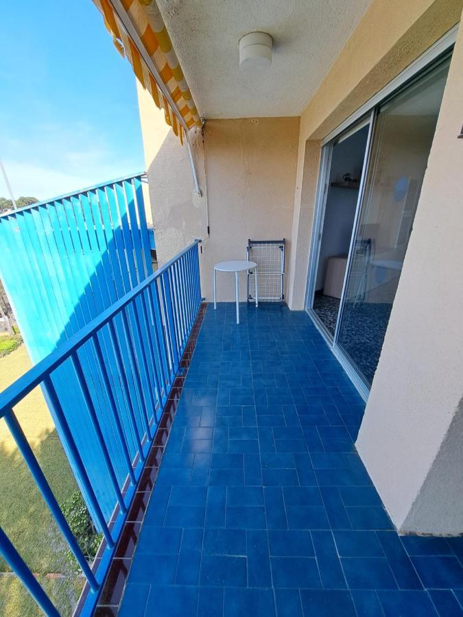 Gran Apartamento Vistas Mar Салоу Екстериор снимка