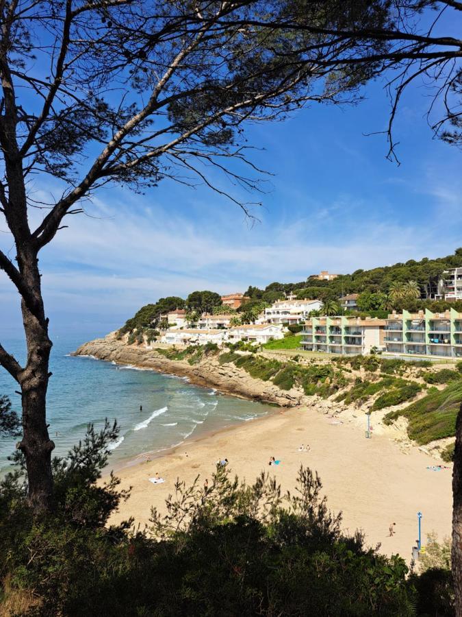 Gran Apartamento Vistas Mar Салоу Екстериор снимка